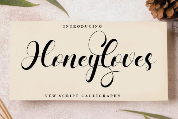 Honeyloves Font Review: A Casual Script for Social Campaigns